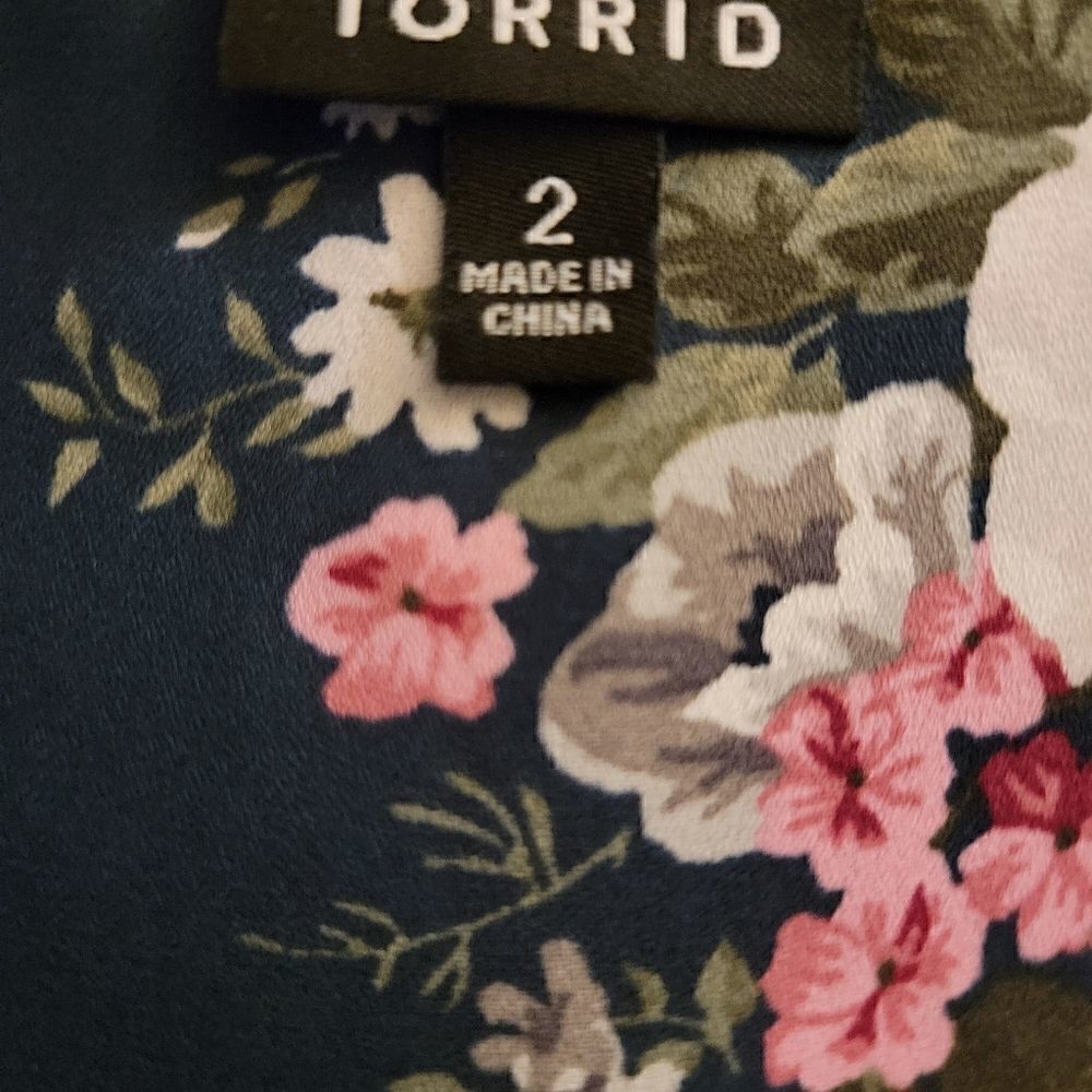 Torrid Floral Tunic with Ruffled High Low Hem - Picture 6 of 9